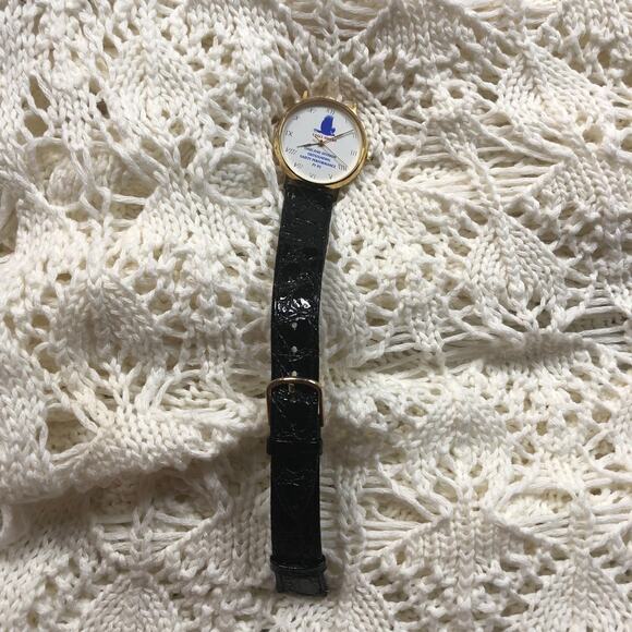 Vintage Eagle Award Oakland Division Wrist Watch - Picture 2 of 10